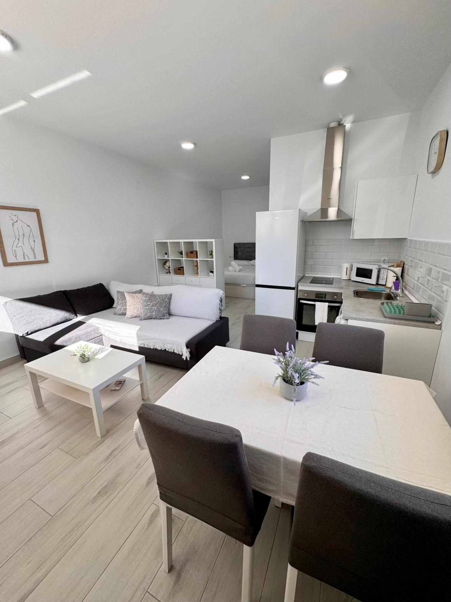 Estudio Playa La Misericordia Málaga Kültér fotó